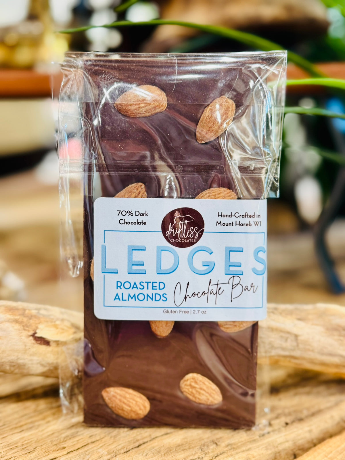Roasted Almond LEDGES Chocolate Bar
